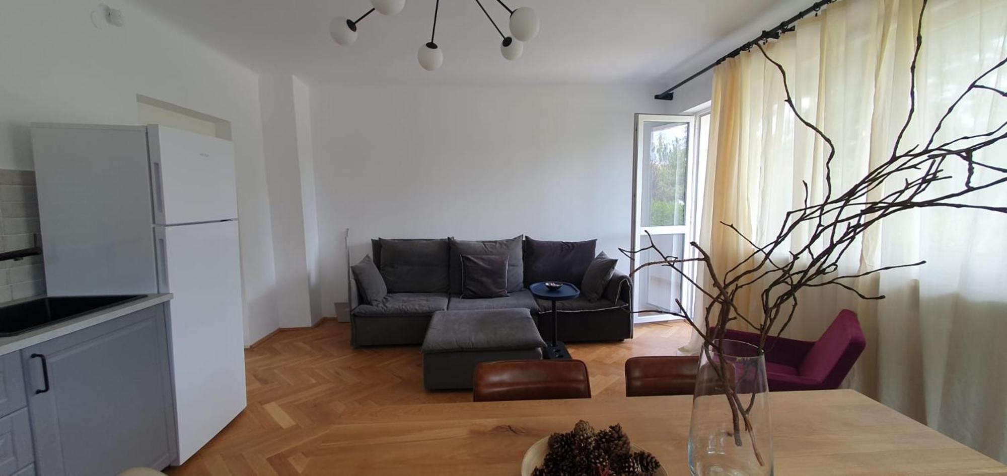 בראשוב The Pines Serviced Apartments מראה חיצוני תמונה